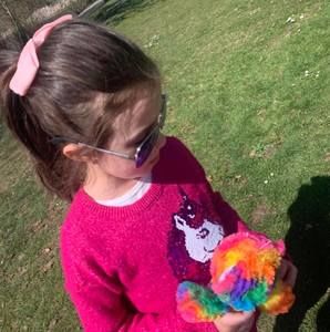 Meet your Posher, Laura